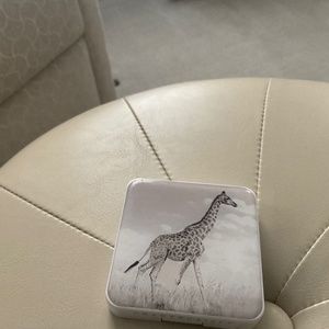 Chantecaille giraffe limited edition eye quad